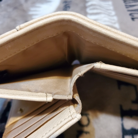 Max Studio Wallet - Picture 6 of 6